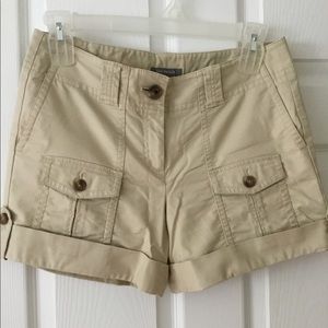 Ann Taylor beige cargo shorts